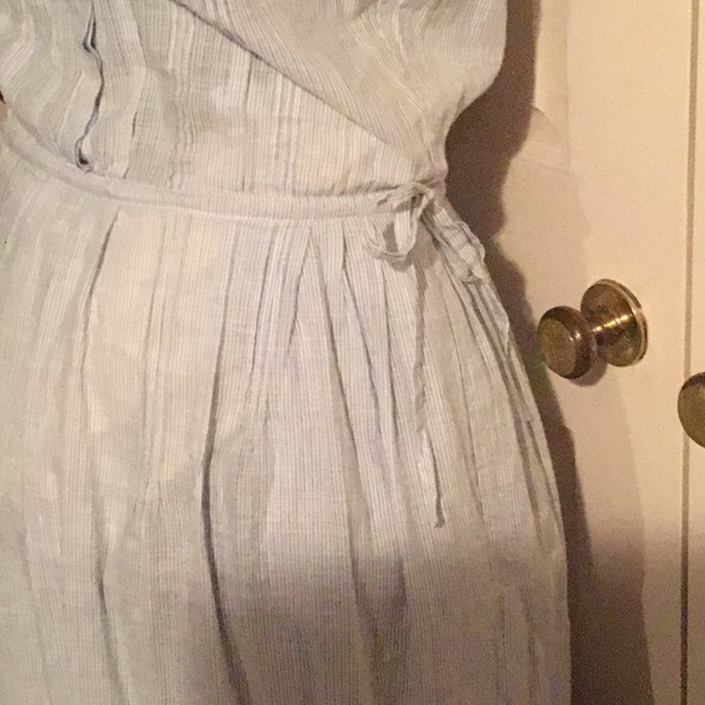 Dress - Picture 6 of 6
